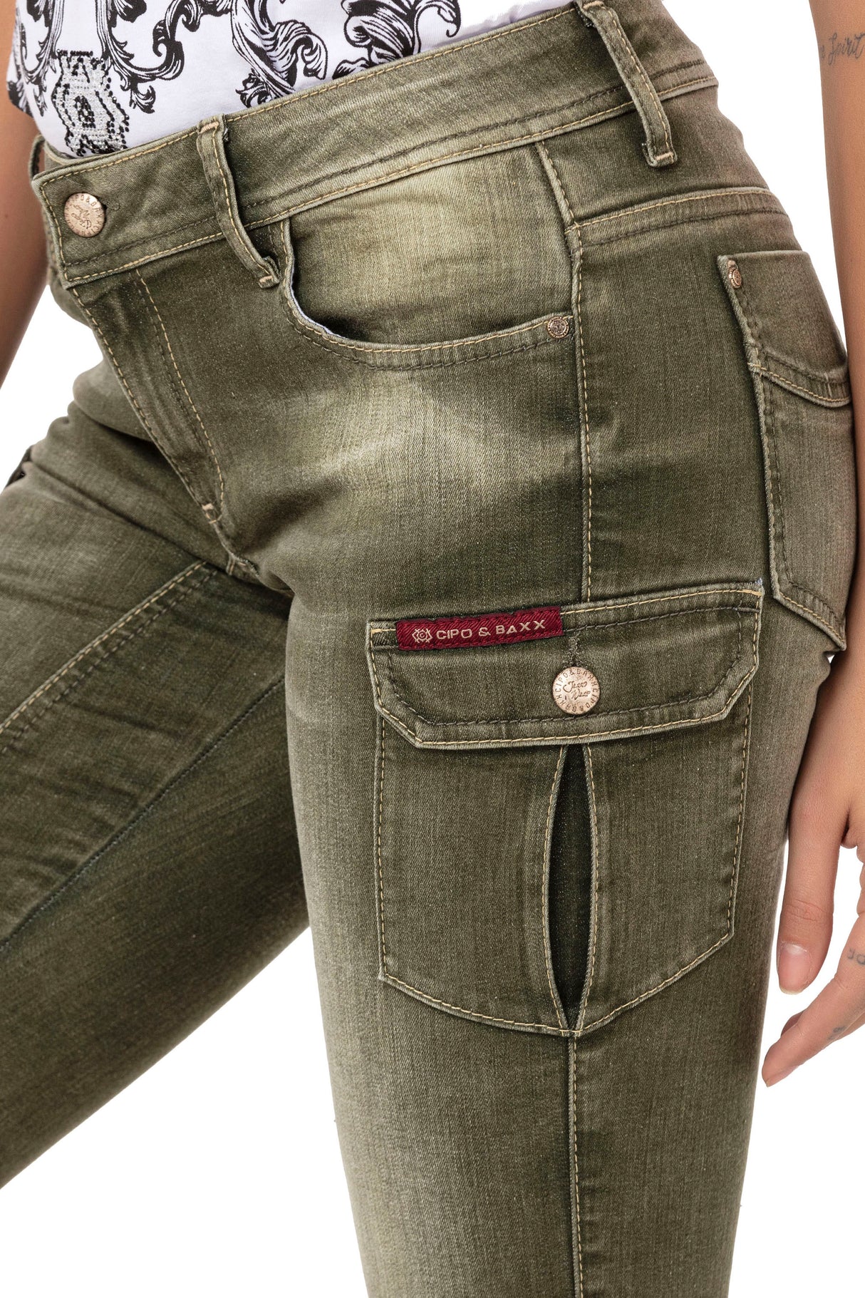 WK178 szorty damskie capri