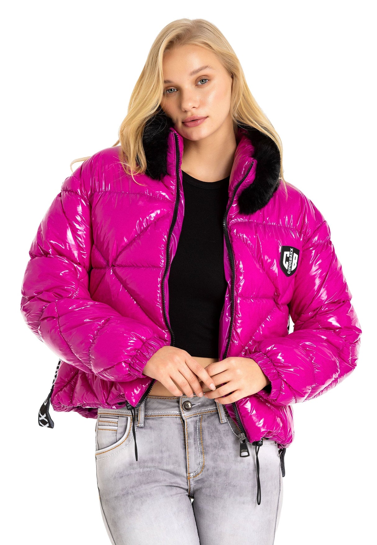 WM134 kurtka damska krótka z kołnierzem