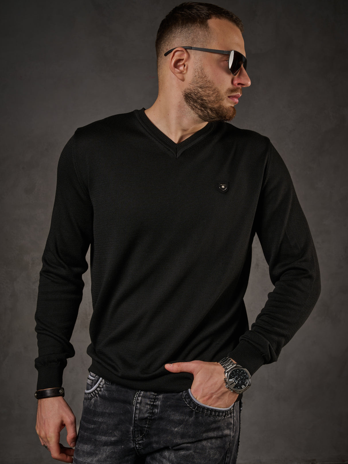 CP242 Pull pour hommes noirs