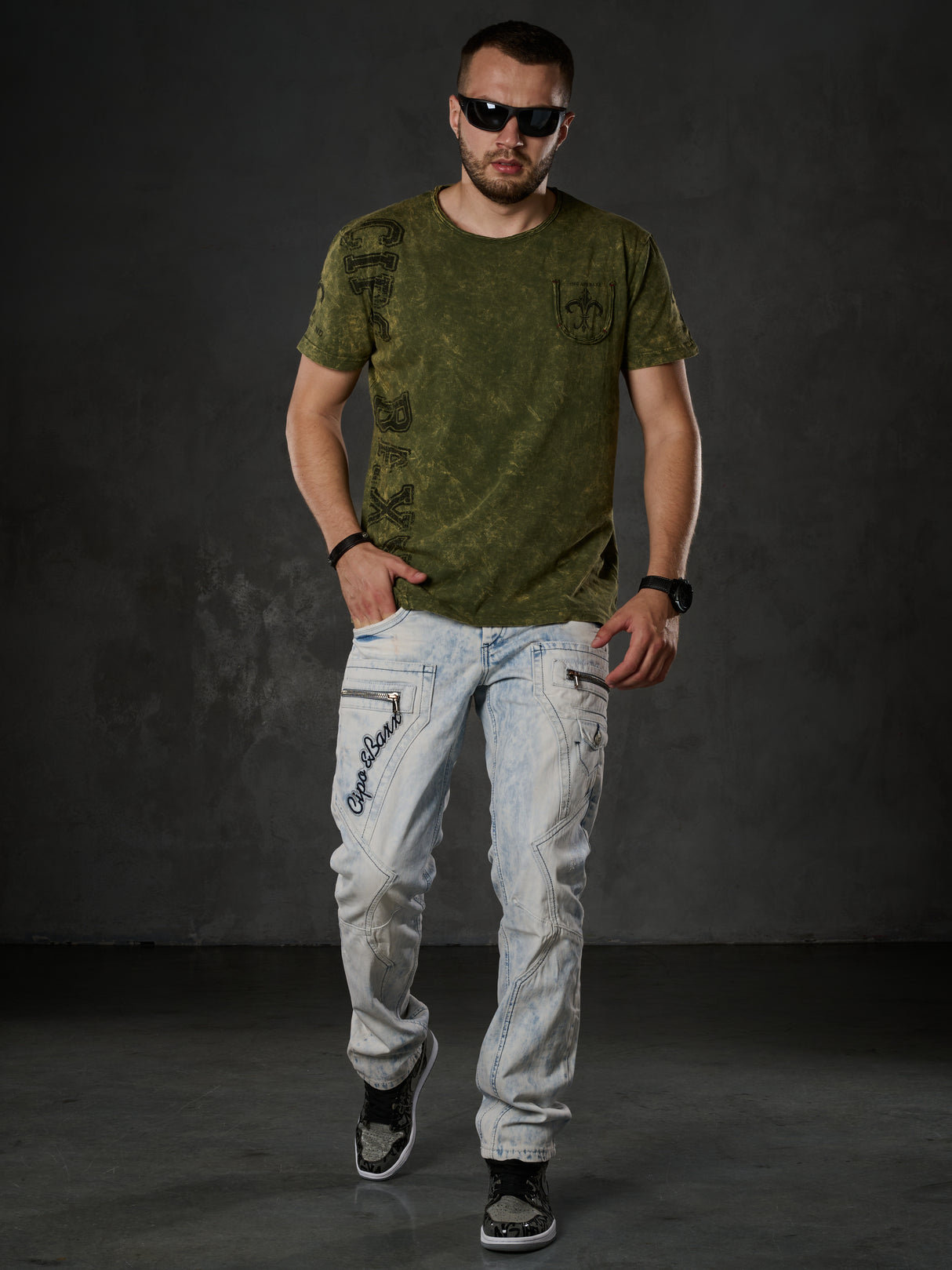 CD272 Herren bequeme Jeans mit bestickten Nähten in Straight Fit