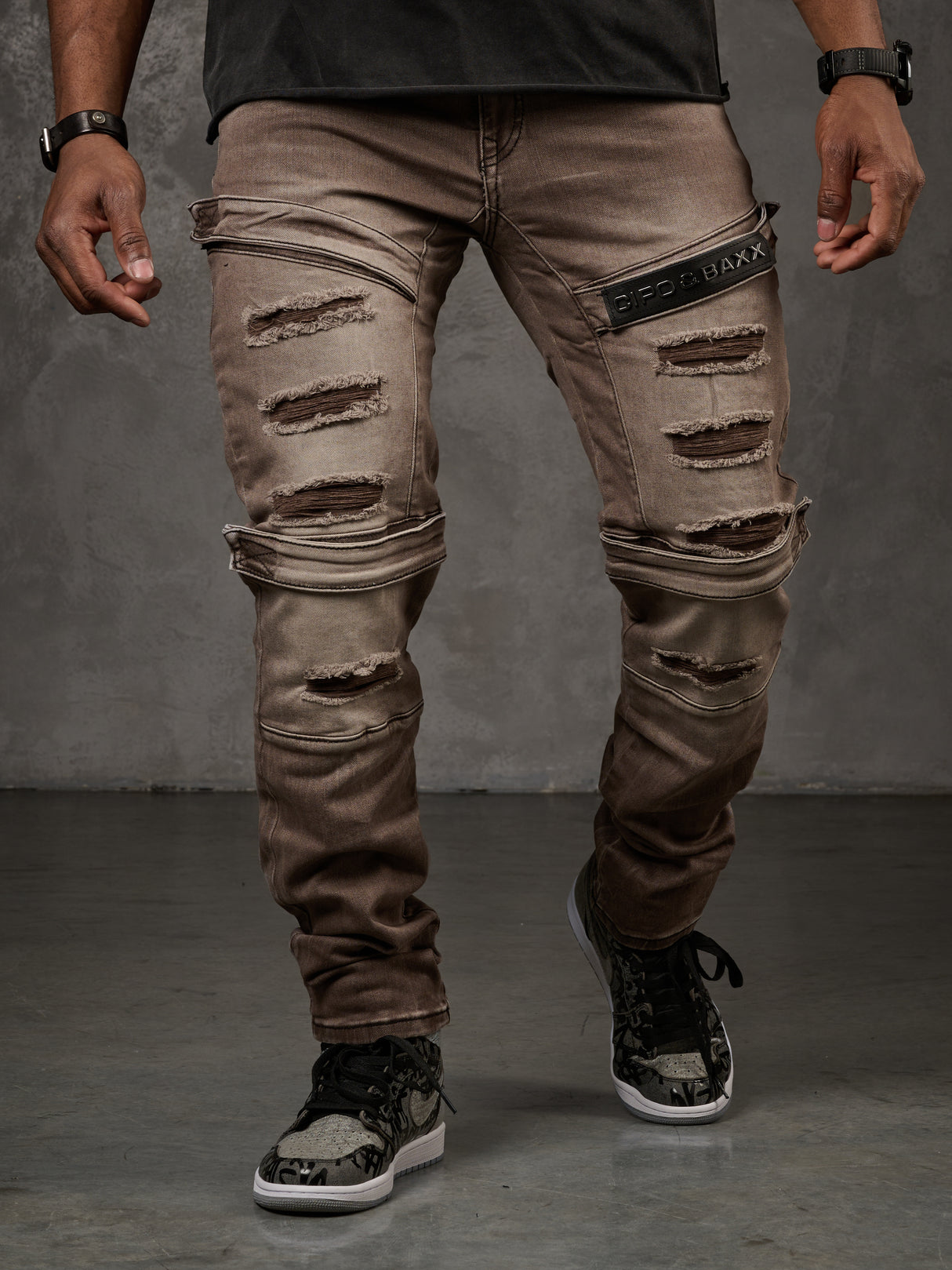 CD555 Herren Slim-Fit-Jeans im modischem Destroyed-Look