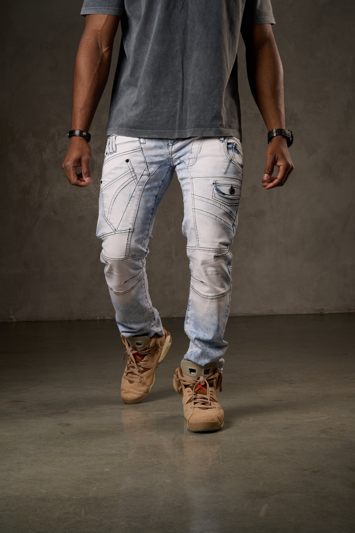 CD598 Herren bequeme Jeans mit coolen Ziernahtelementen