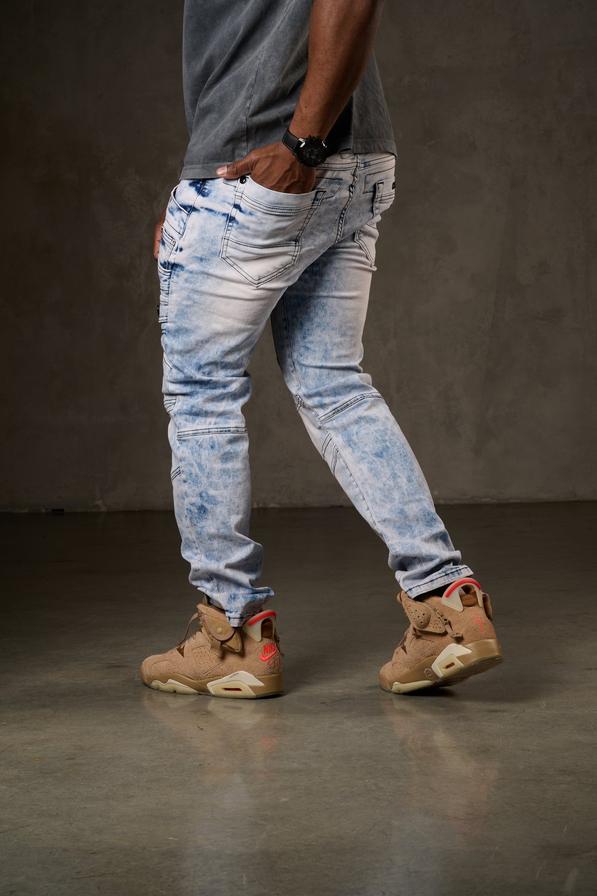CD598 Herren bequeme Jeans mit coolen Ziernahtelementen