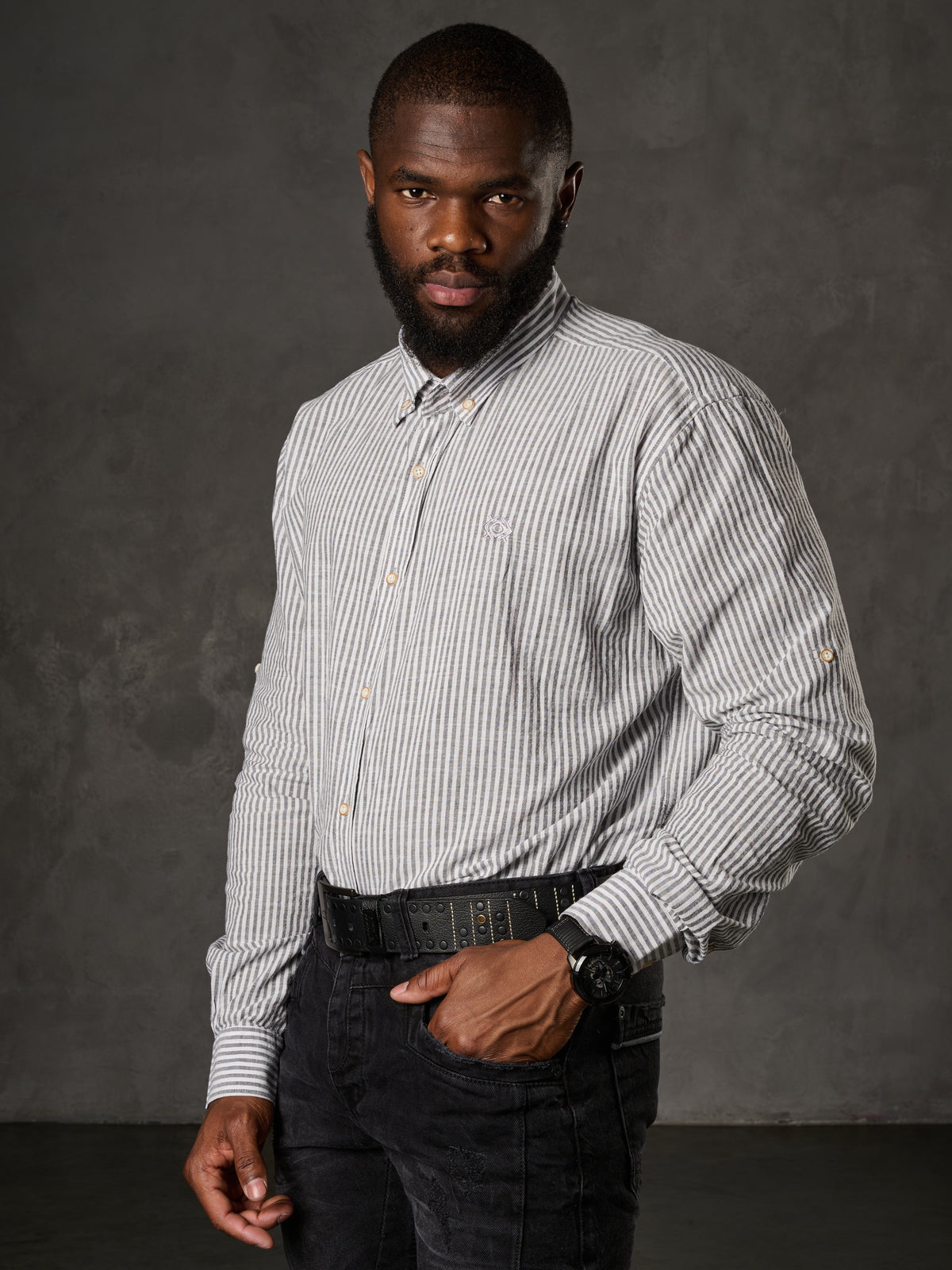 CH194 Men's shirt with Kent Collar line design