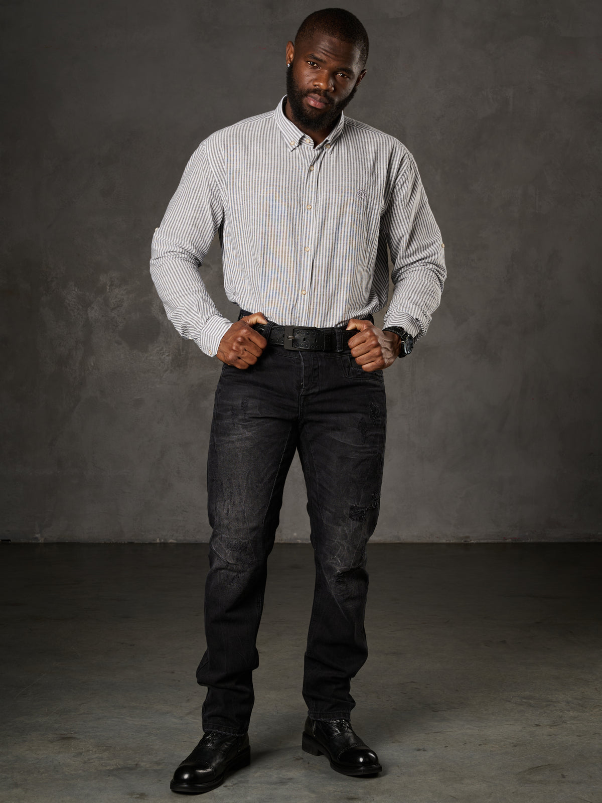 CH194 Men's shirt with Kent Collar line design