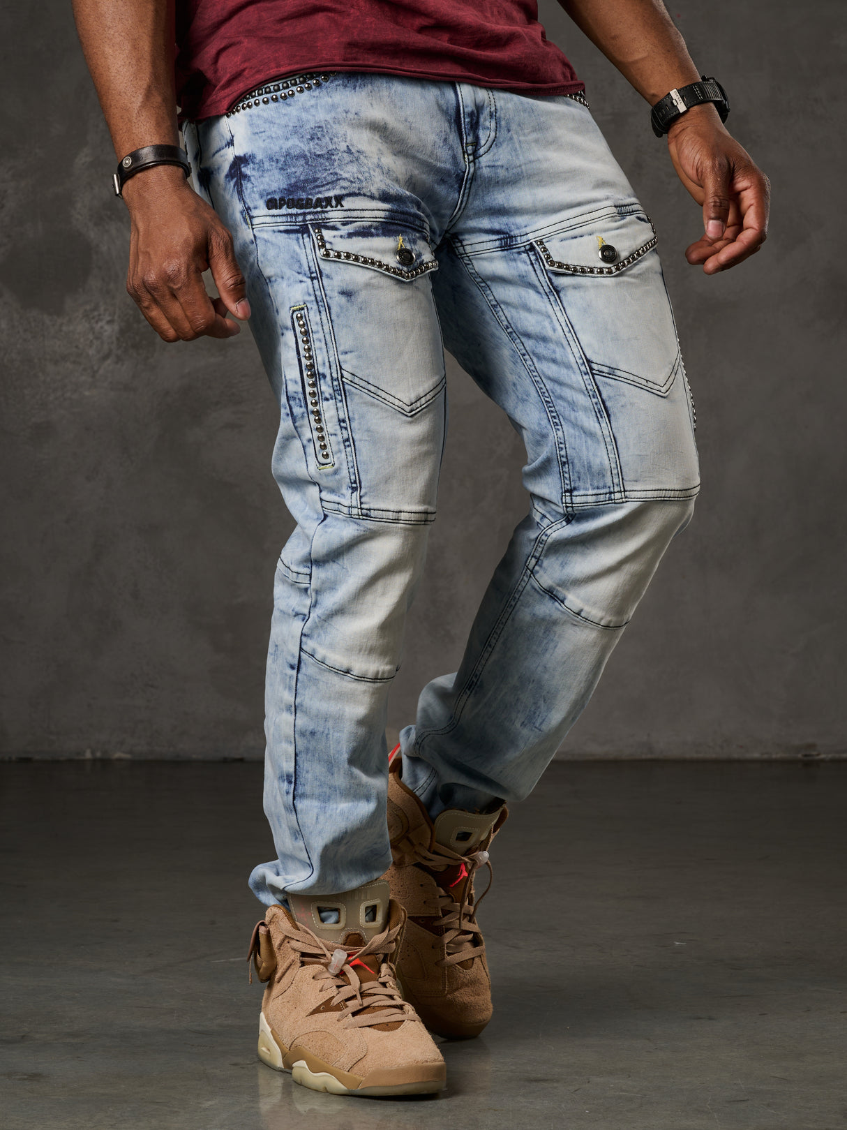 CD810 Herren Jeans in extravagantem Look