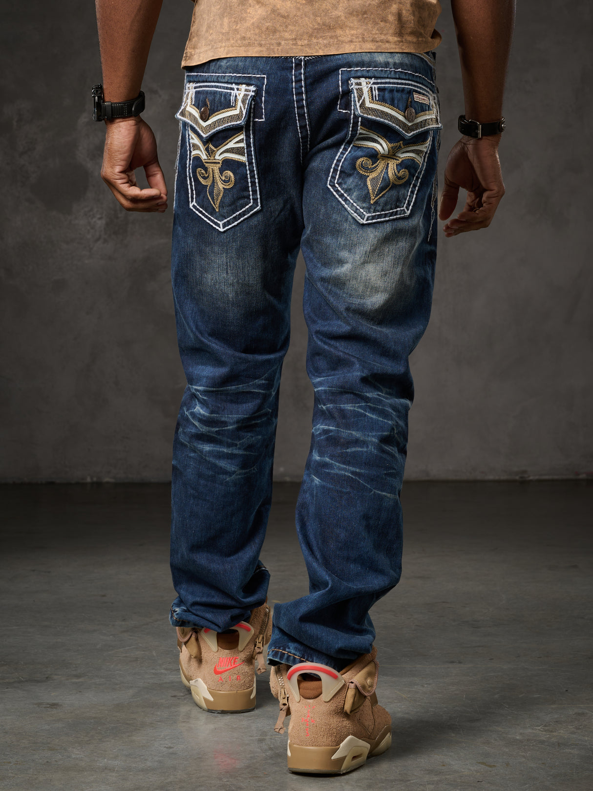 CD287 Herren bequeme Jeans mit Waschungen in Straight Fit