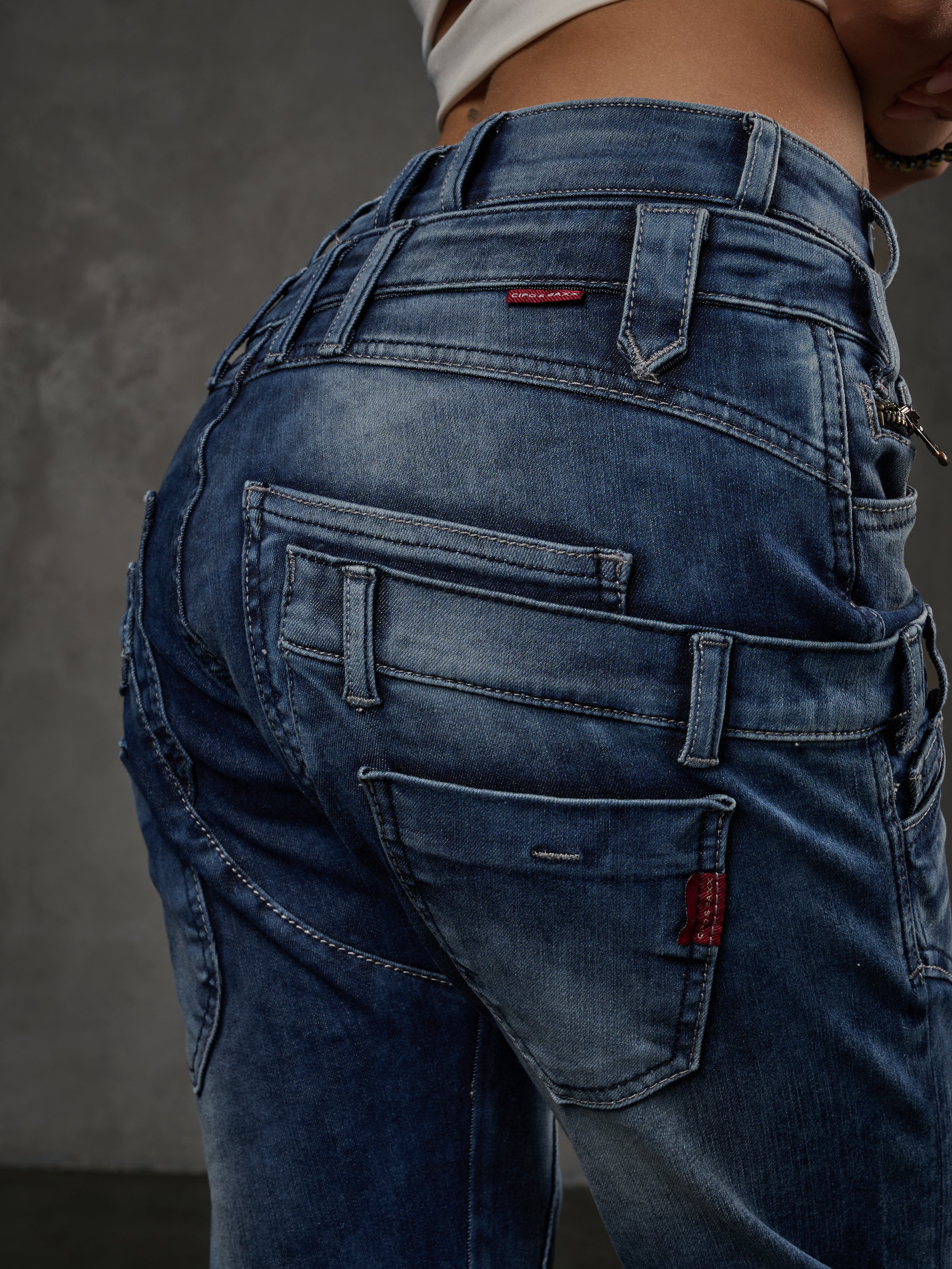Women's jeans with double waistband | Modern & unusual | Cipo