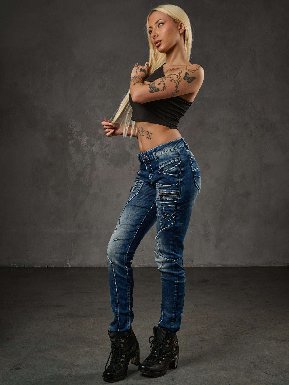 WD200B damskie jeansy slim fit