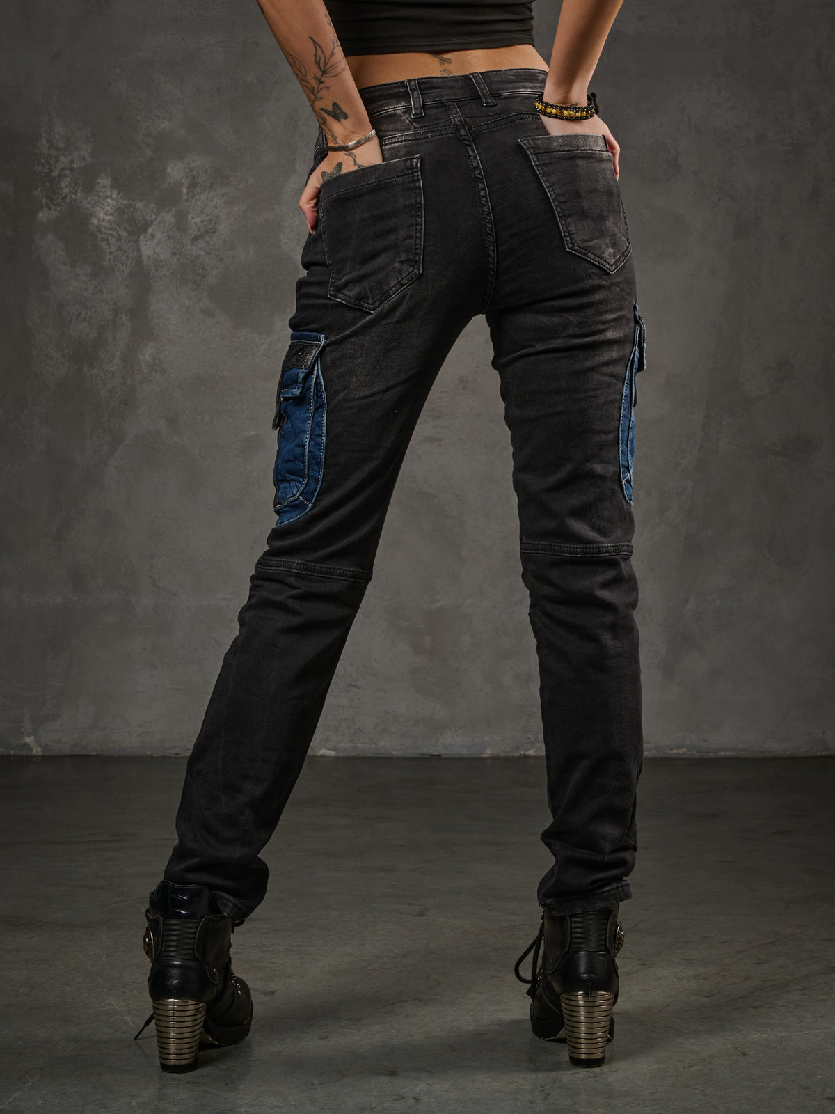 WD521 Jeans Cargo para Mujer