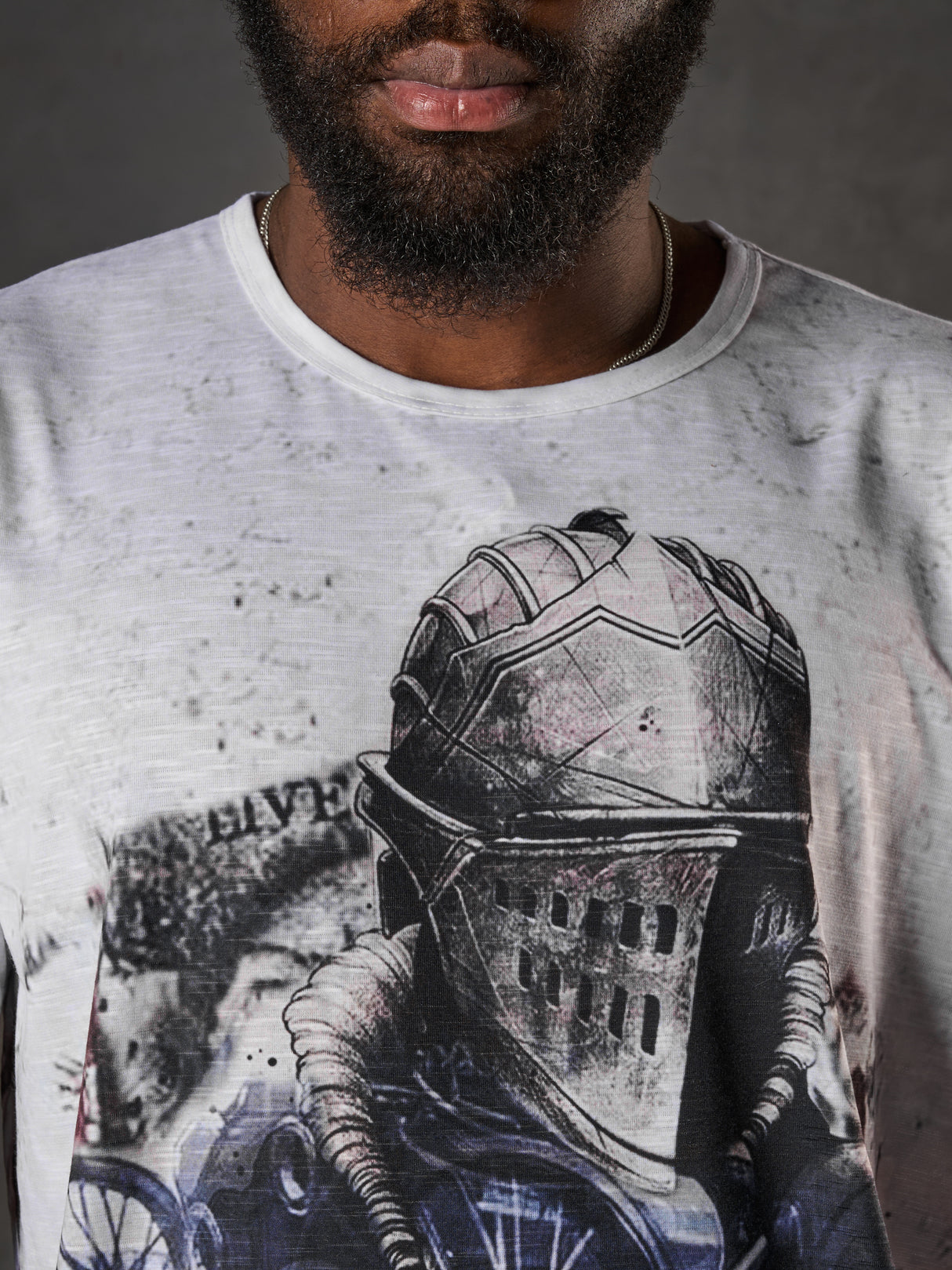 CT828 Uomo T-Shirt