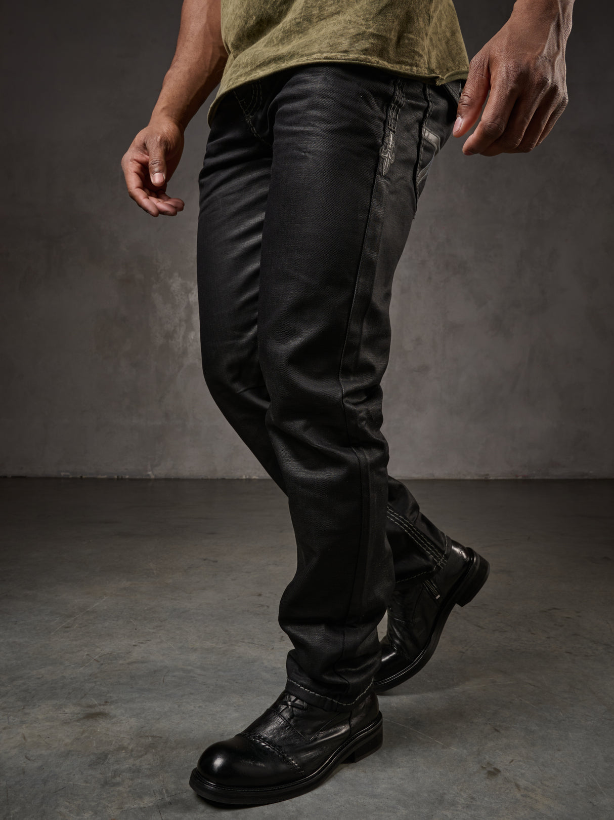 CD295 Herren bequeme Jeans im glänzenden Matt-Look in Straight Fit
