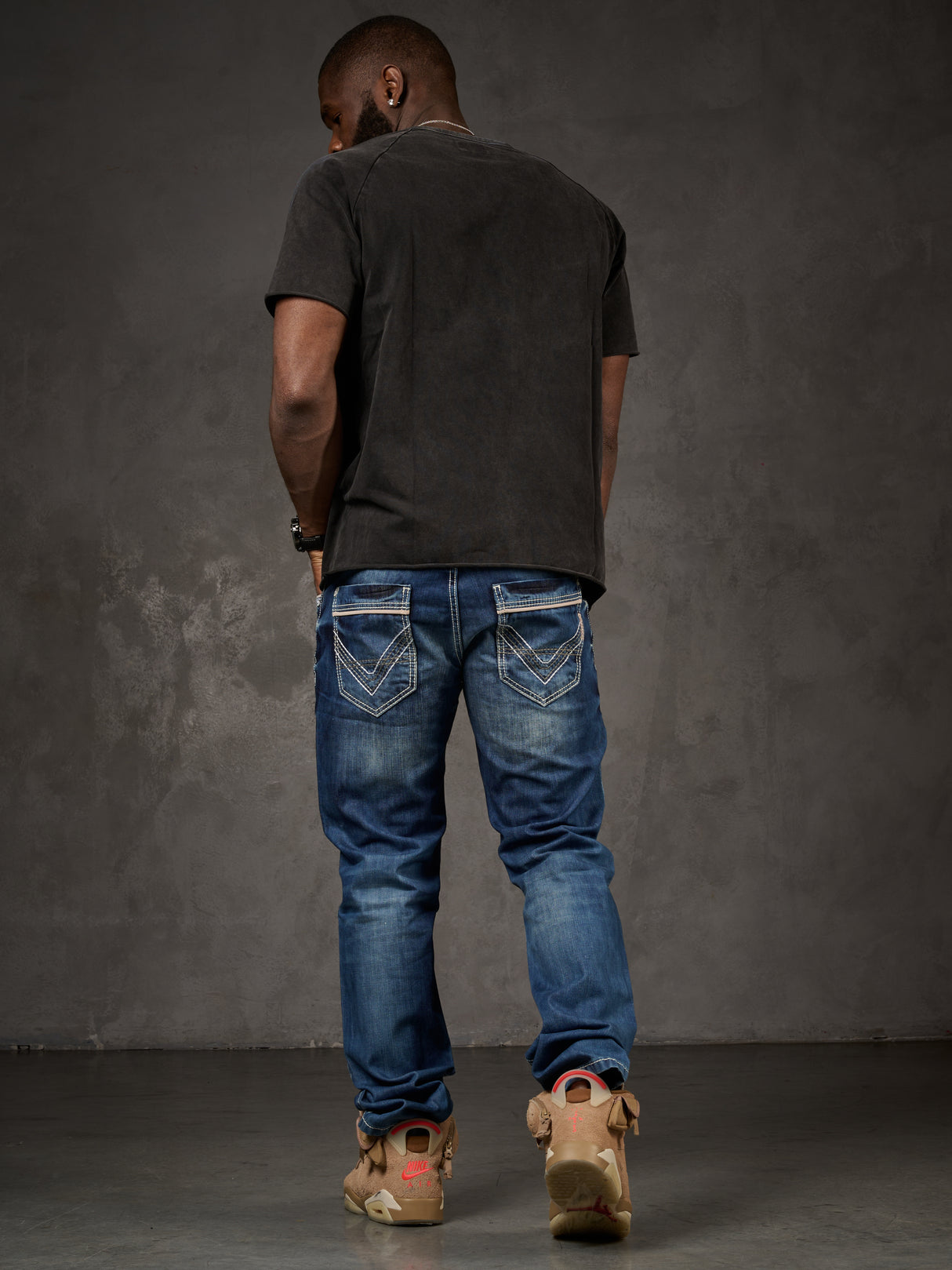 CD184 Herren bequeme Jeans mit abgesetzten Ziernähten in Straight Fit