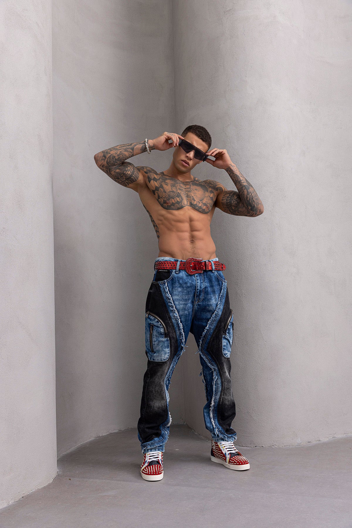 CD909 Herren Jeans – Baggy Fit Denim mit markanten Panels & Zipper-Details