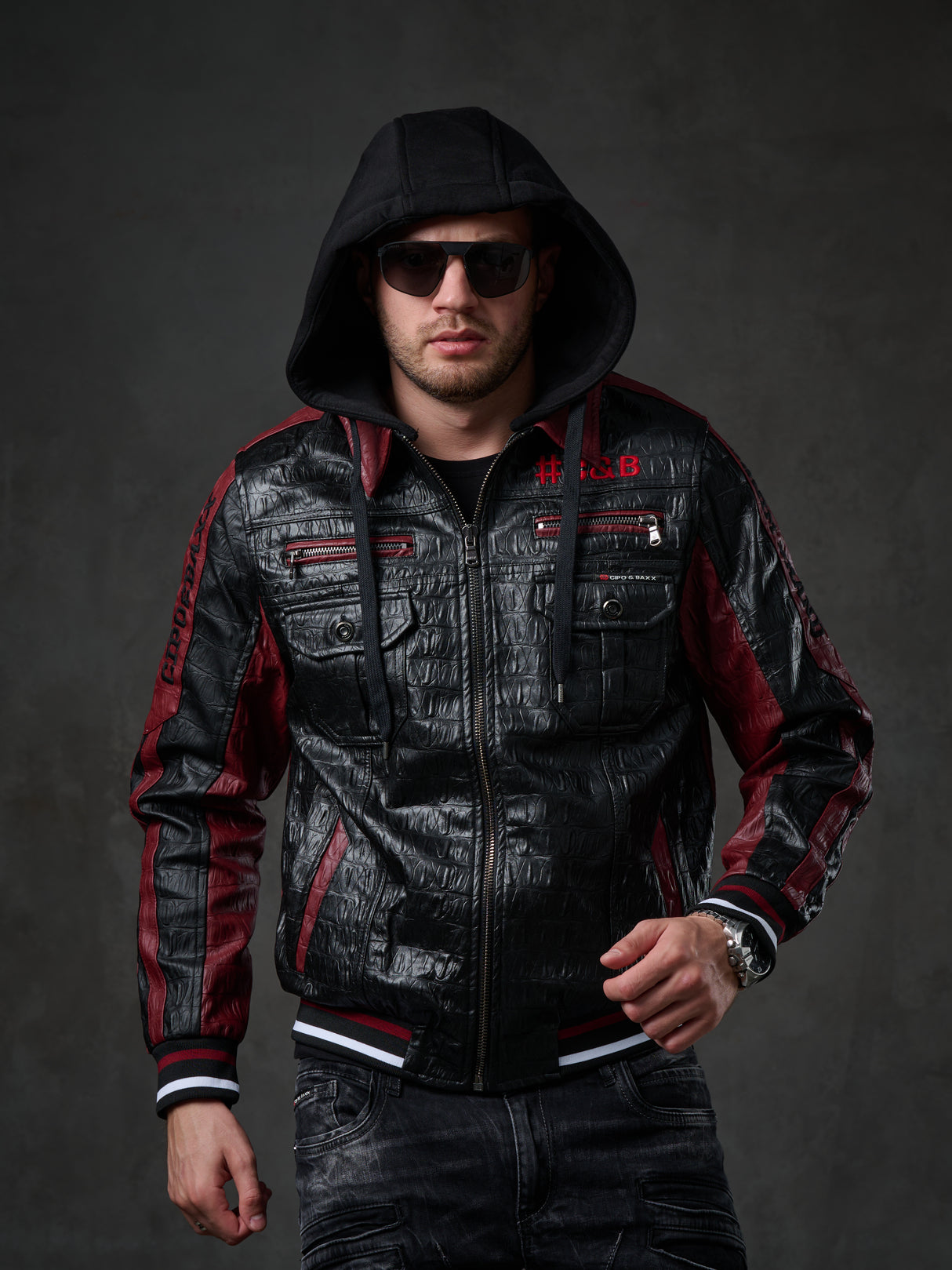 CJ284 men's synthetic leather jacket hooded in a cool look