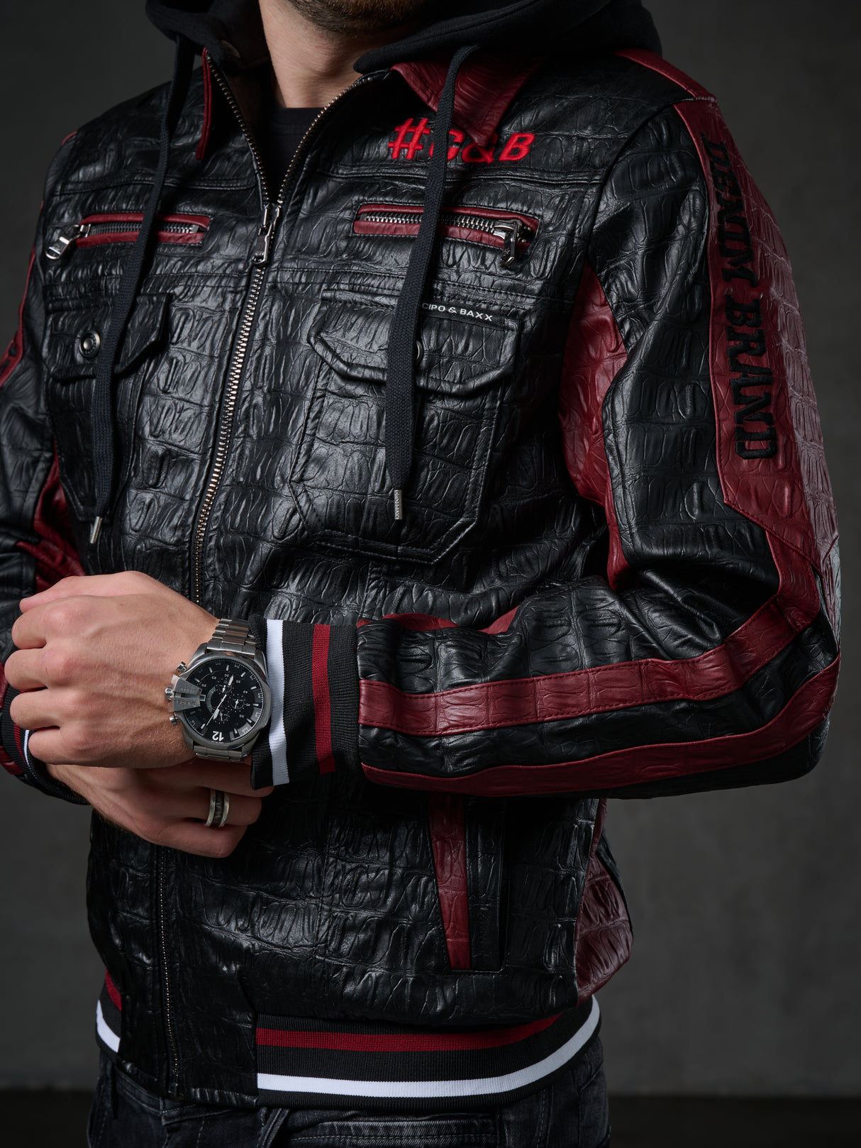 CJ284 men's synthetic leather jacket hooded in a cool look