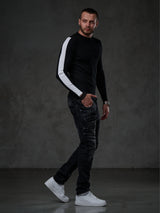 CP194 men knitting sweater with side contrast strips