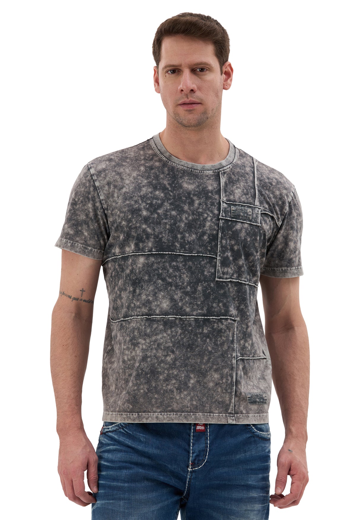 CT853 – Cipo & Baxx Herren T‑Shirt – Relax Fit Patch‑Design
