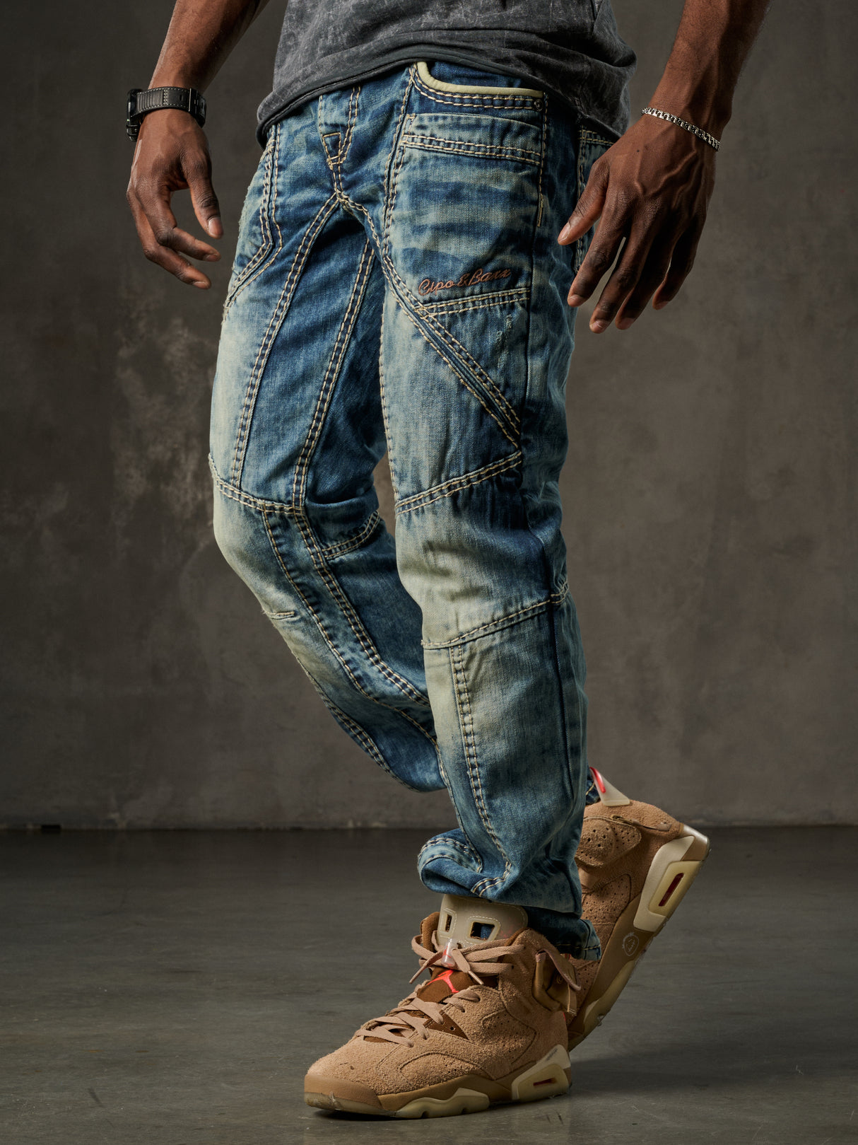 CD535 Herren bequeme Jeans mit modernen Ziernähten