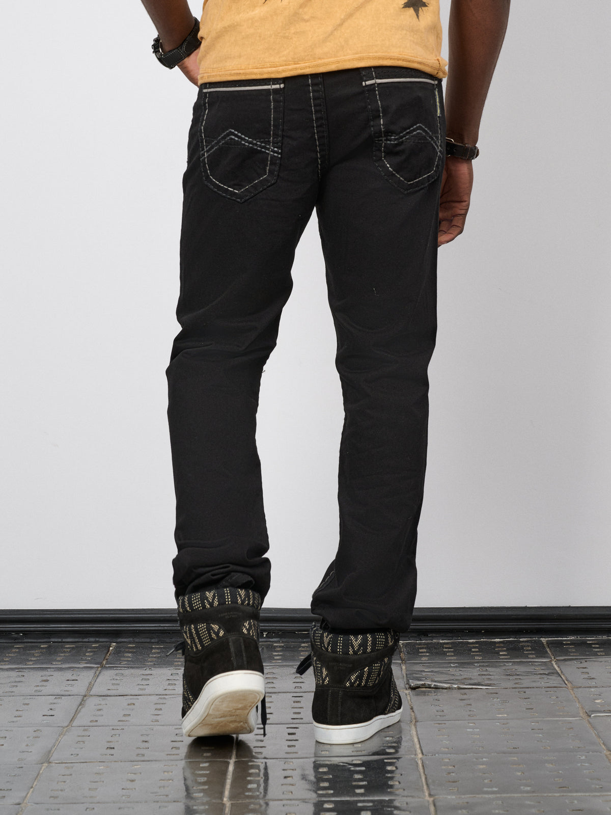 CD148 Comfortabele Heren Jeans met Contraststiksels in Straight-Fit
