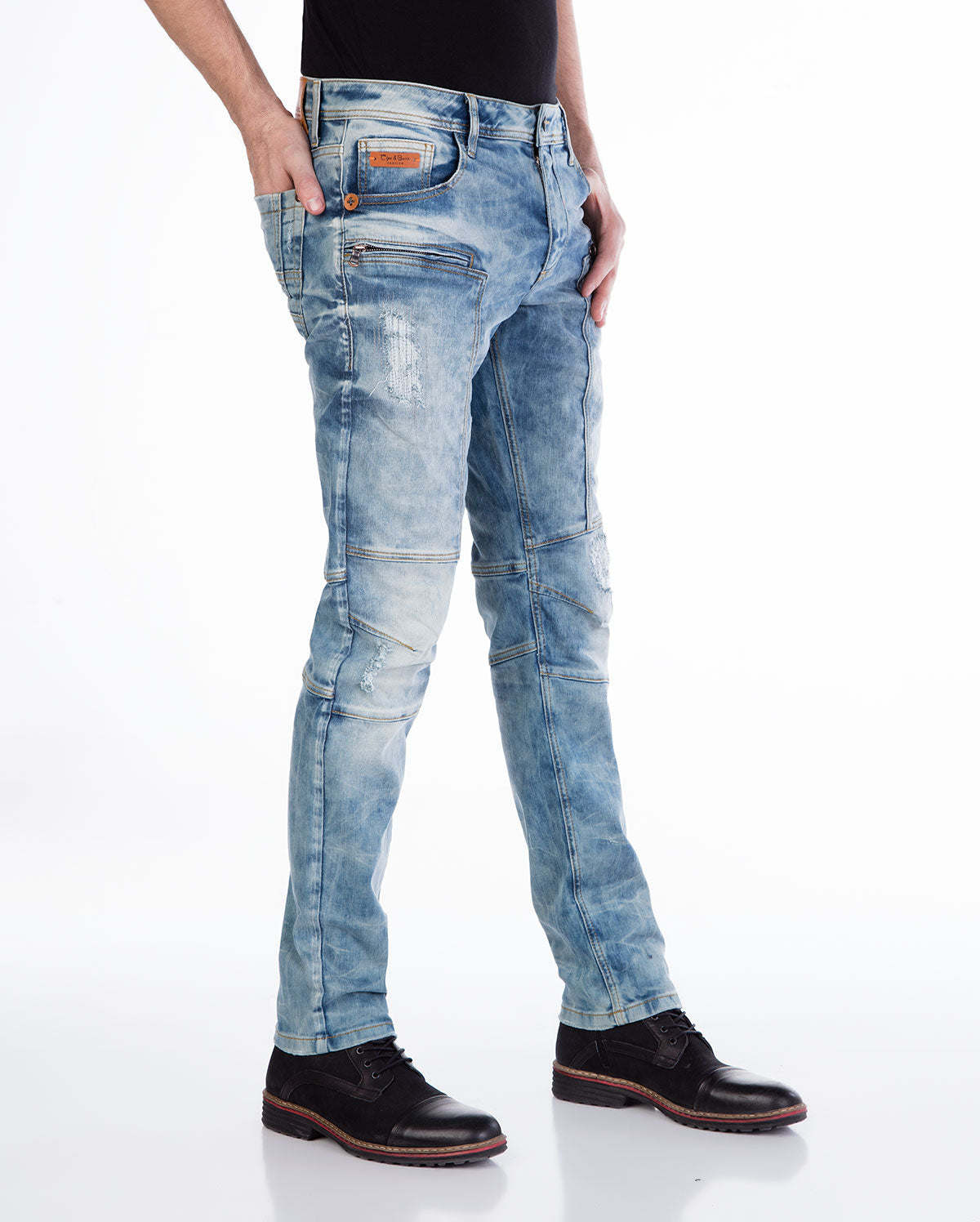 CD226 Herren Straight-Jeans mit trendigen Ziernähten