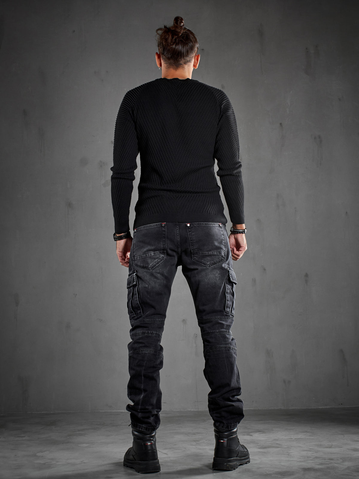 CD798 Jeans de hombre con detalles de cuero