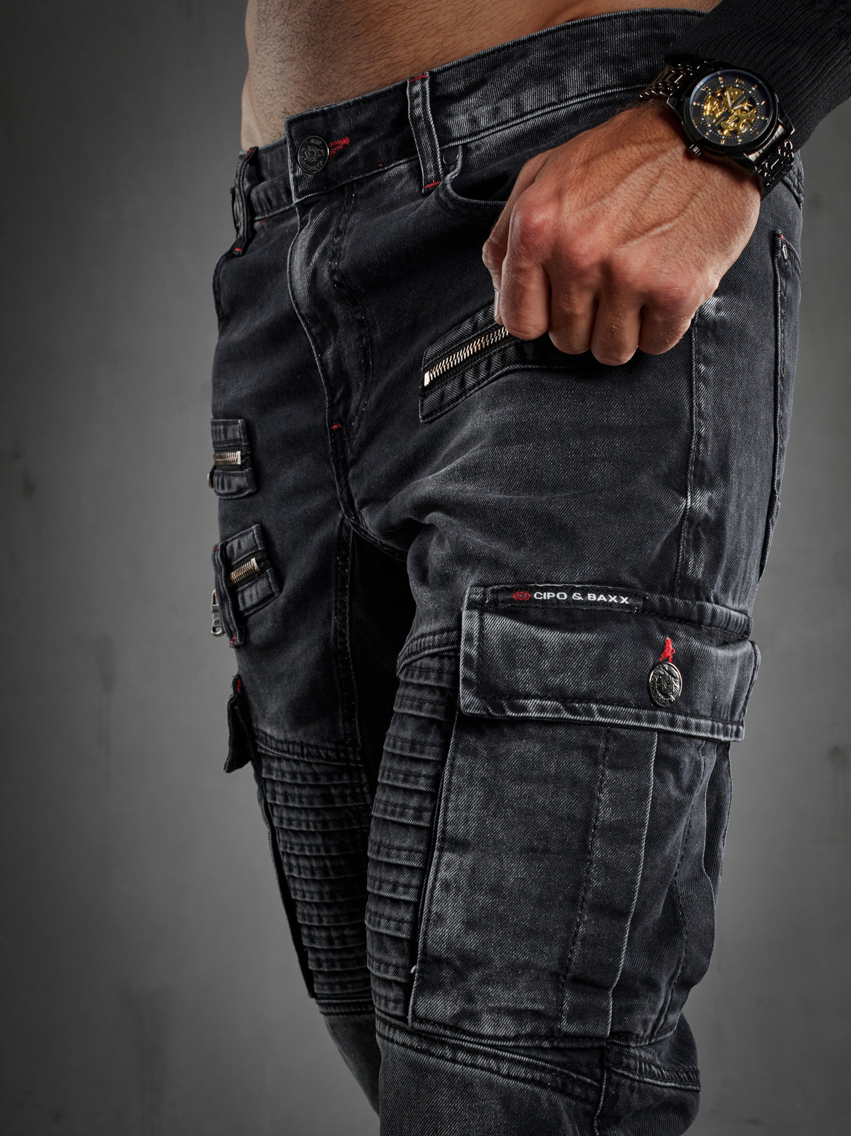 CD798 Jeans de hombre con detalles de cuero