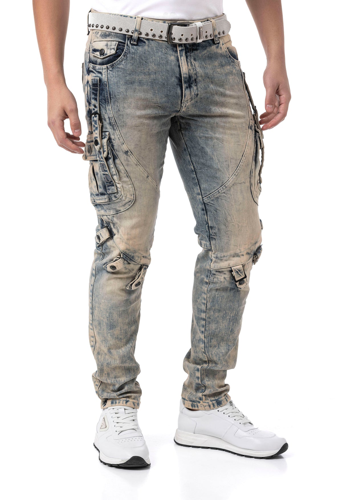 CD440A – Herren Jeans Straight Fit Dirtywash Cargo Denim mit markanten Details