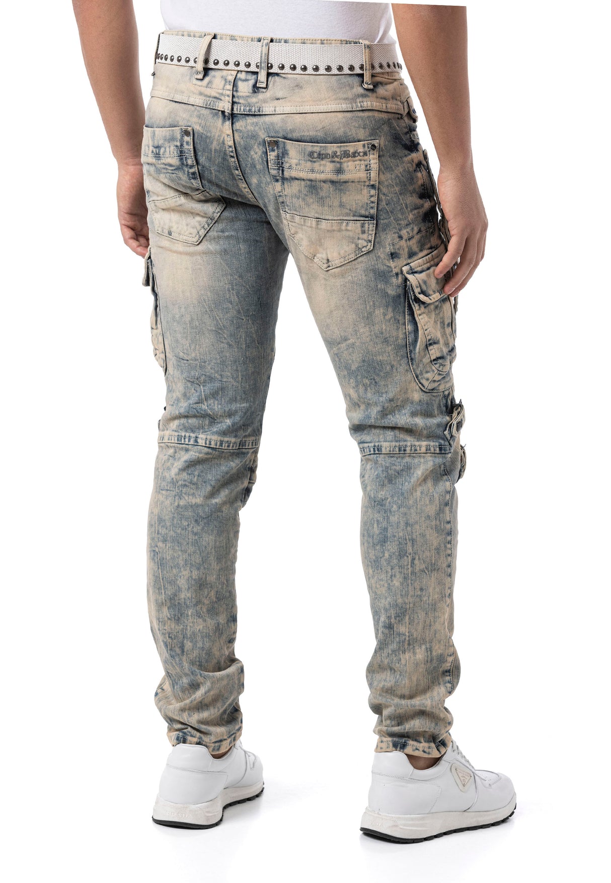 CD440A – Herren Jeans Straight Fit Dirtywash Cargo Denim mit markanten Details