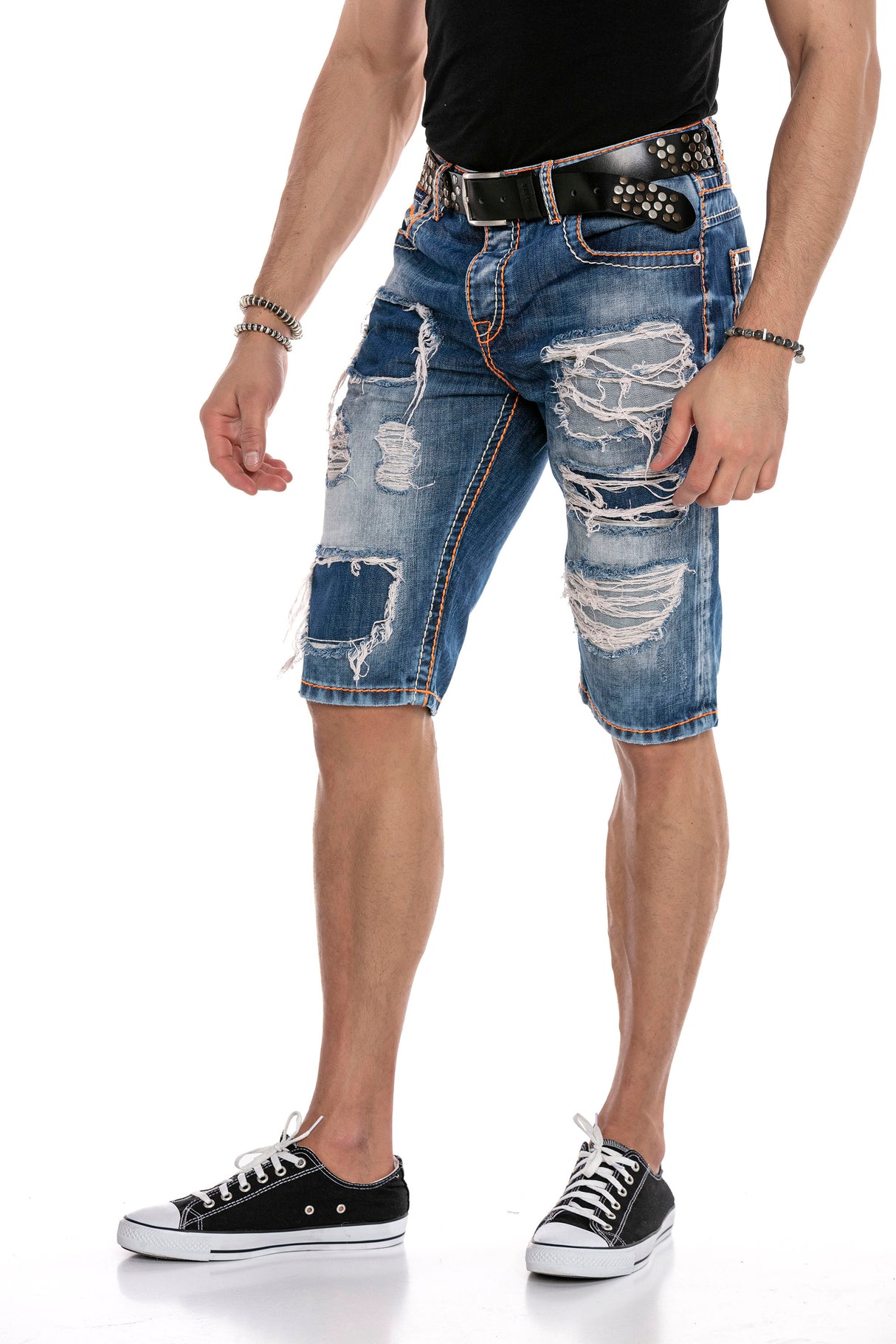 CK239 Men's Capri shorts in the destroyed look