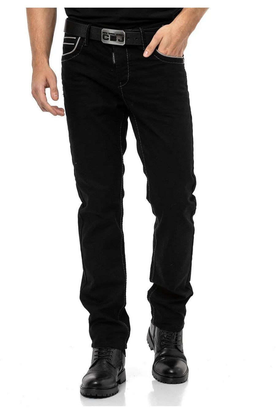 CD148 Men's Comfortable Jeans with contrast Stitching in Straight Fit