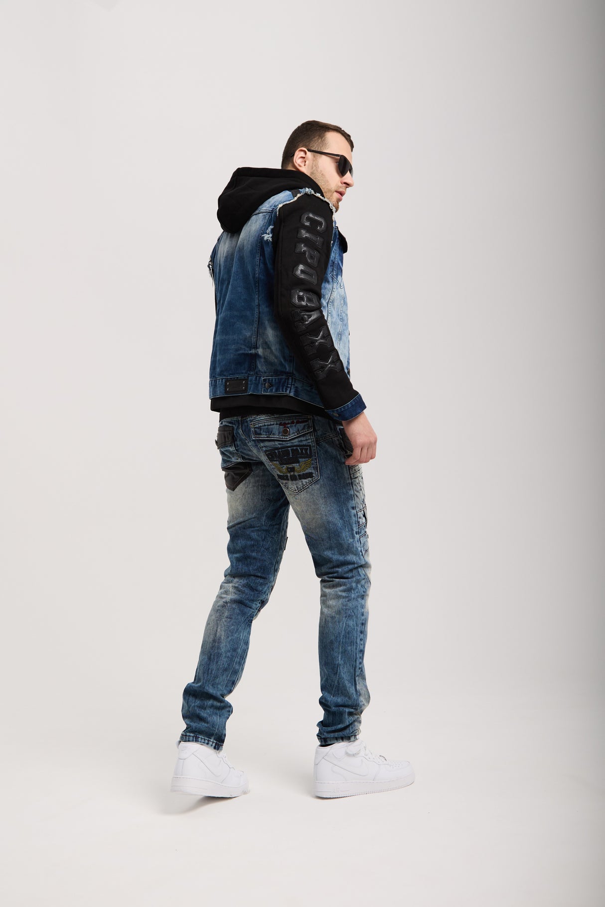 CD482 Heren Jean