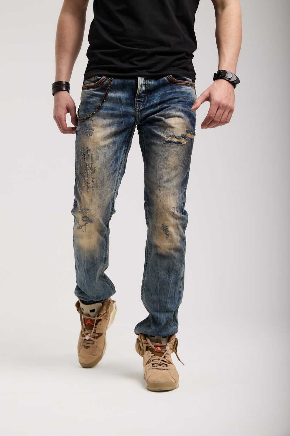 CD493 Jeans droit pour hommes avec effets destroyed