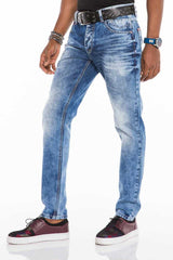 CD520 men's tube jeans in use look