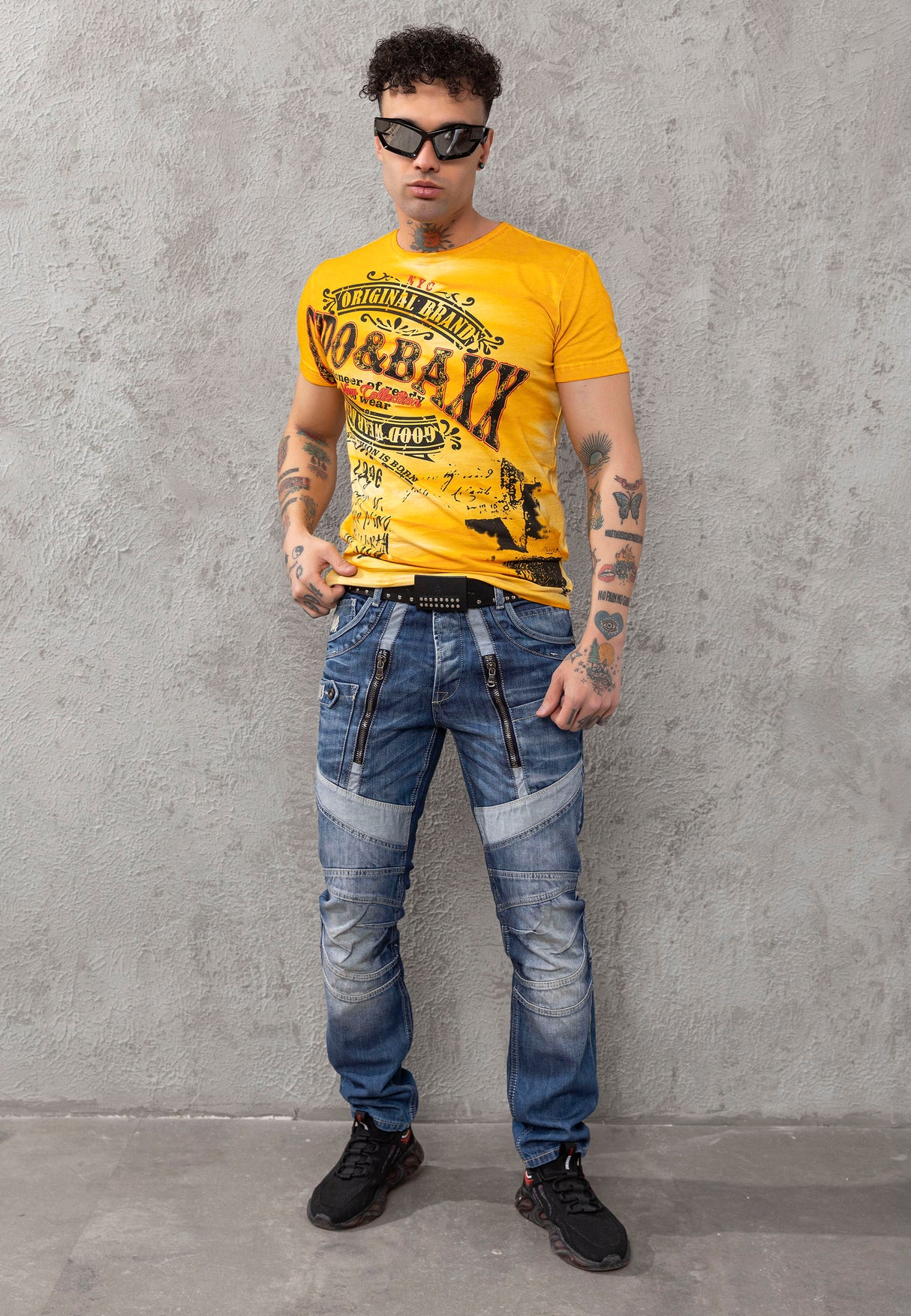 CD576 Herenjeans comfortabel met trendy versieringen