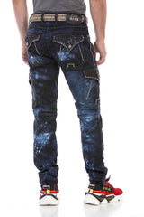 CD677 Men Straight Fit-Jeans with striking washing