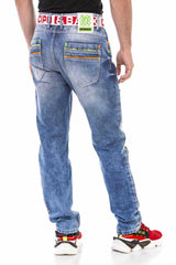 CD720 Hombres directos jeans con detalles destruidos de colores