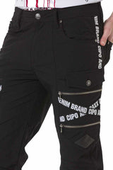 CD785 men cargo pose with trendy brand lettering