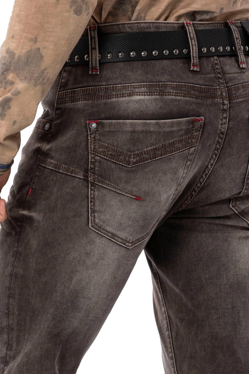 CD811 Herren Straight-Jeans mit trendigen Ziernähten