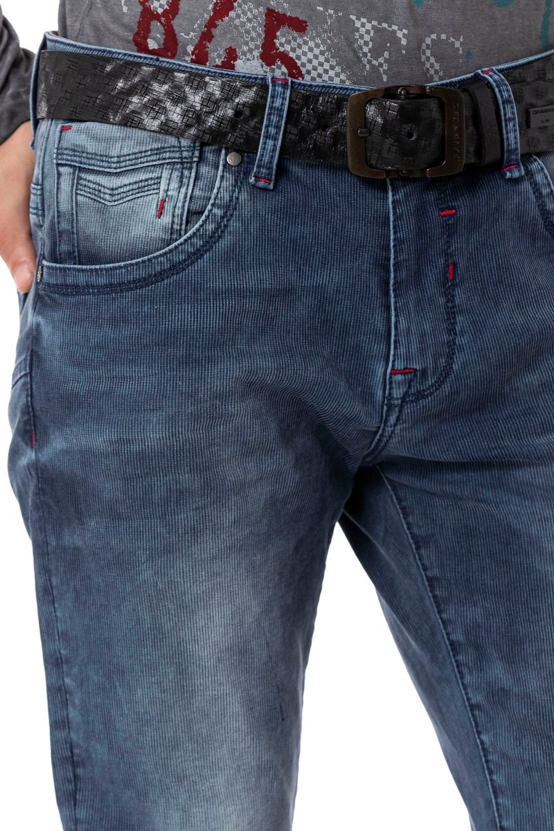 CD811 Herren Straight-Jeans mit trendigen Ziernähten