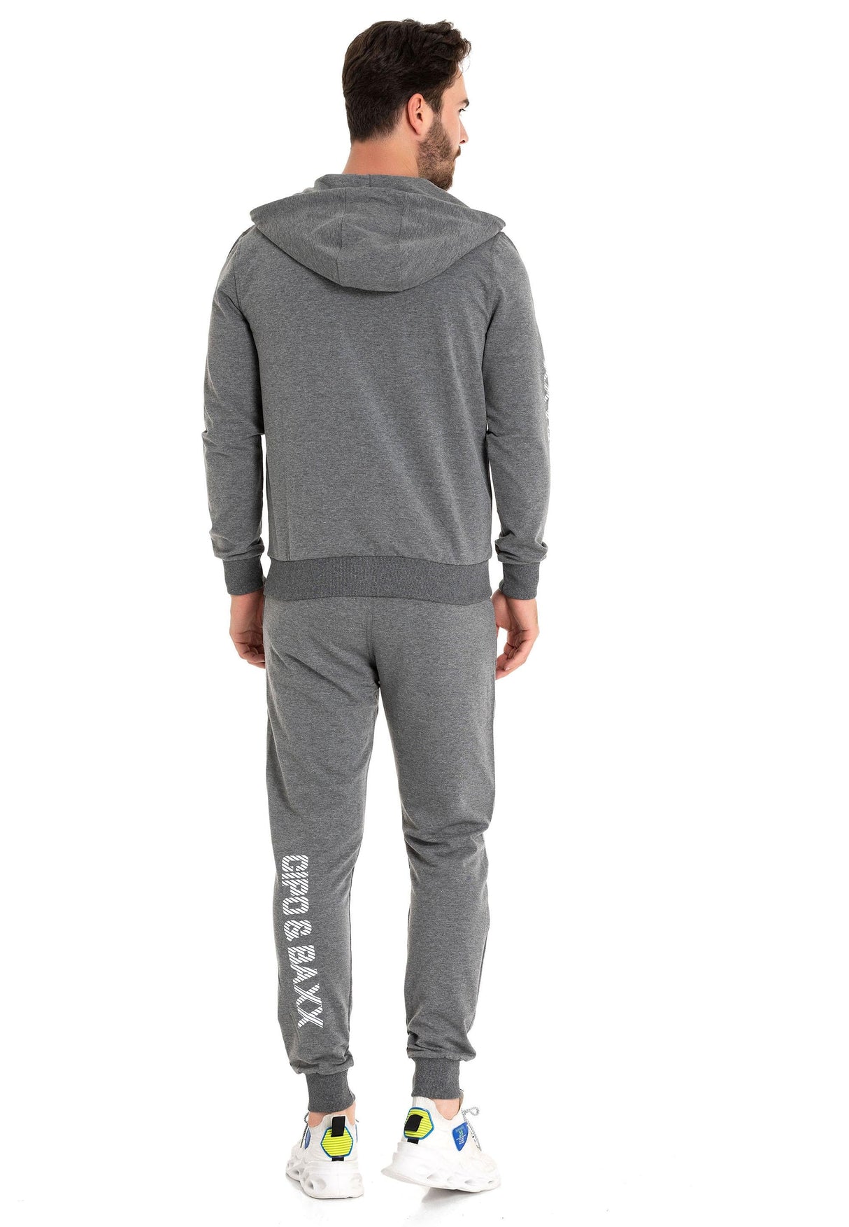 CLR151 men patterned jogging suit