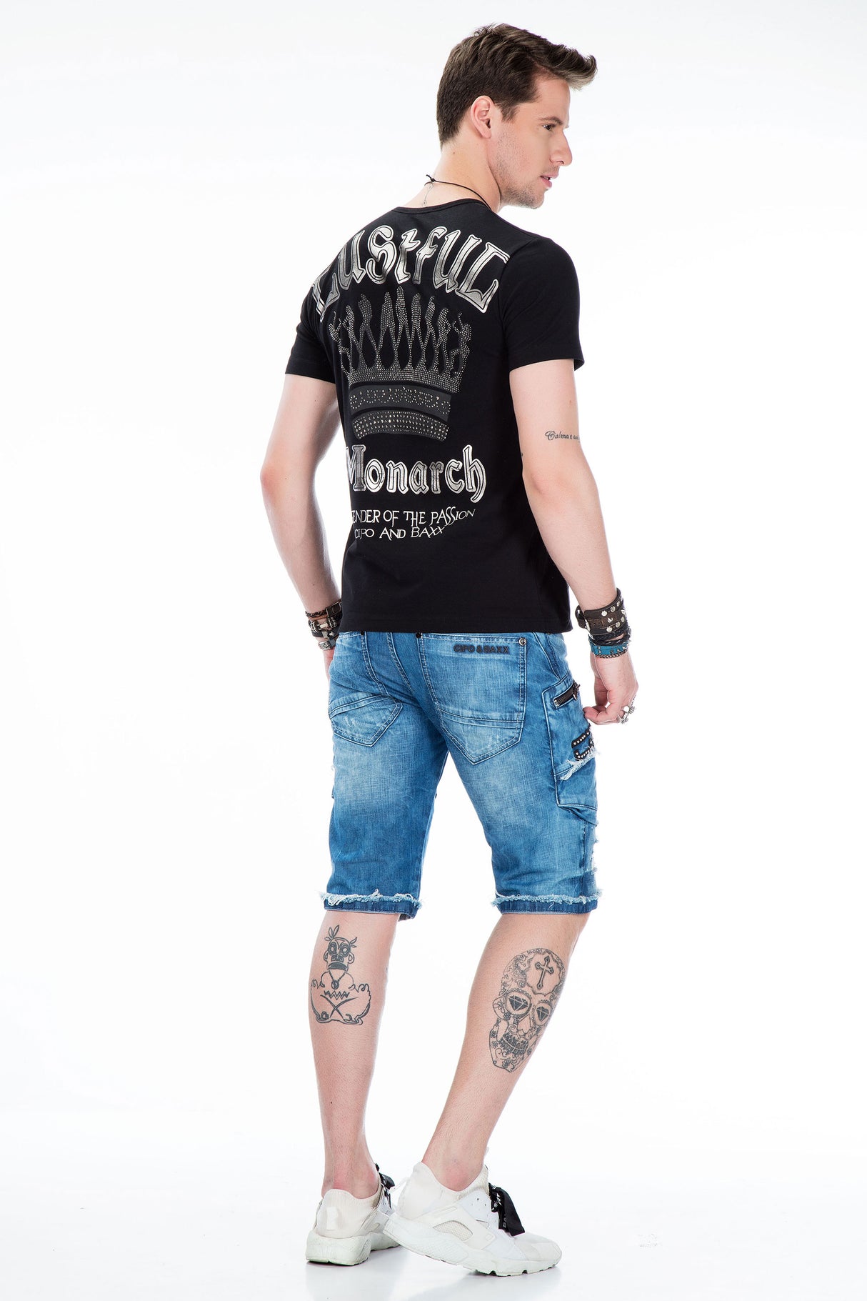 CT377 men's t-shirt with distinctive print