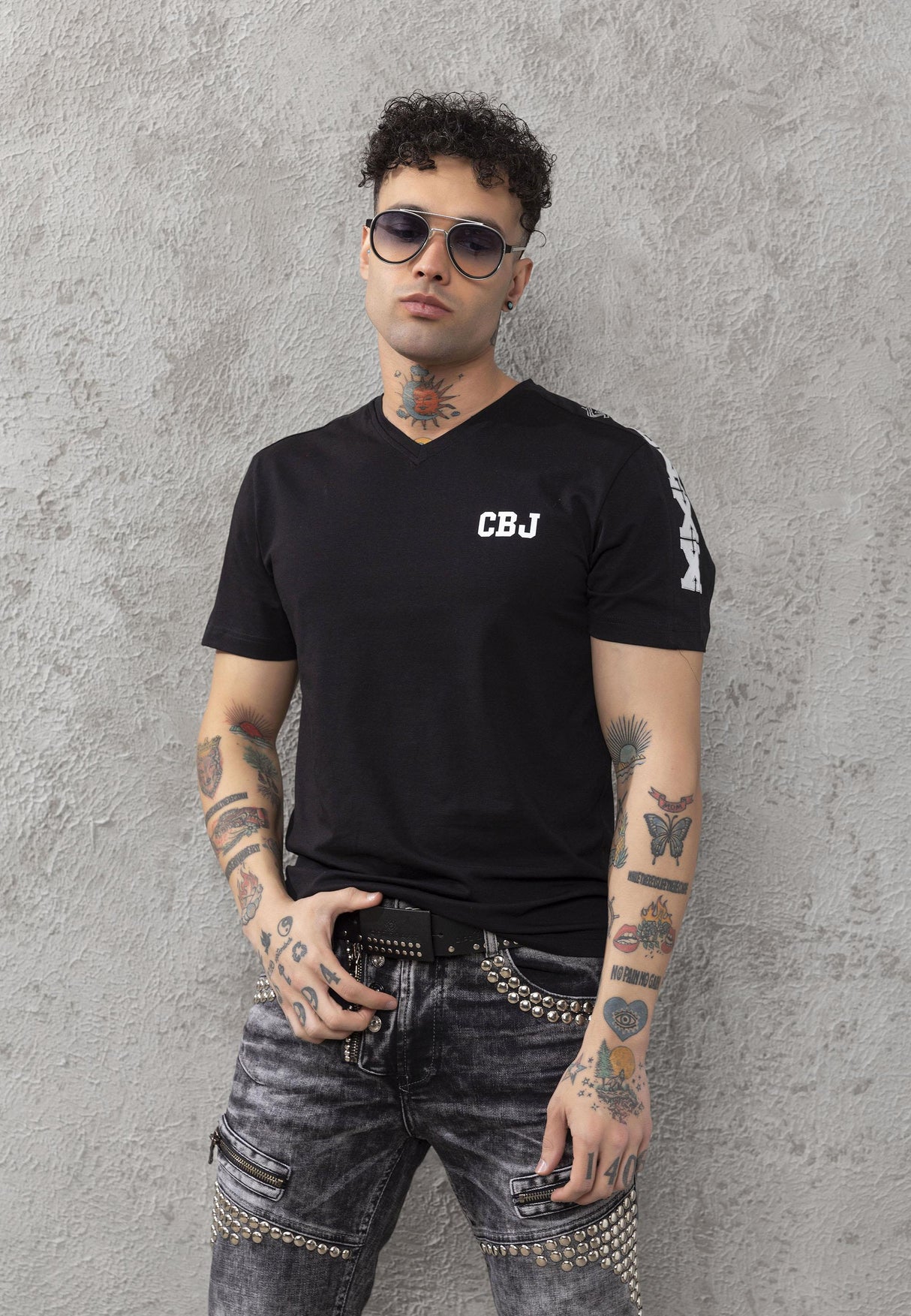 CT790 Basic T-shirt with Logo Embroidery