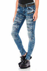 WD381 Women Straight jeans with cool embroidery elements