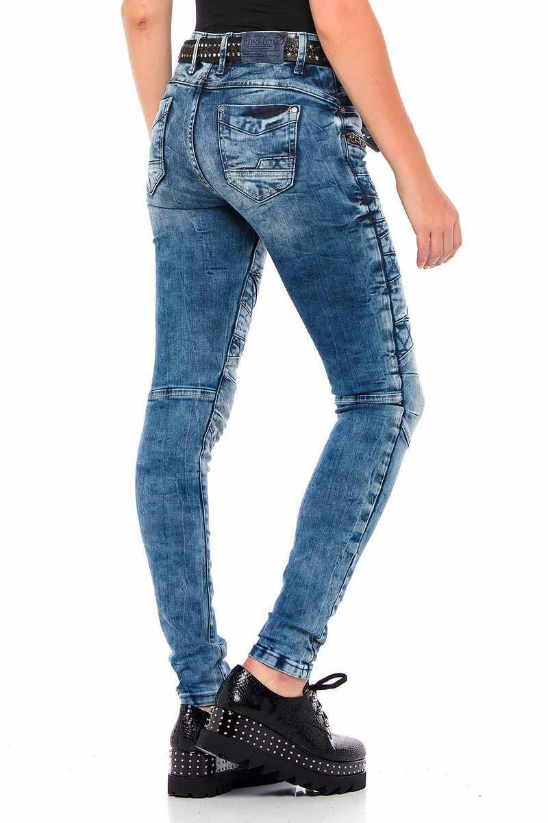 WD381 Women Straight jeans with cool embroidery elements