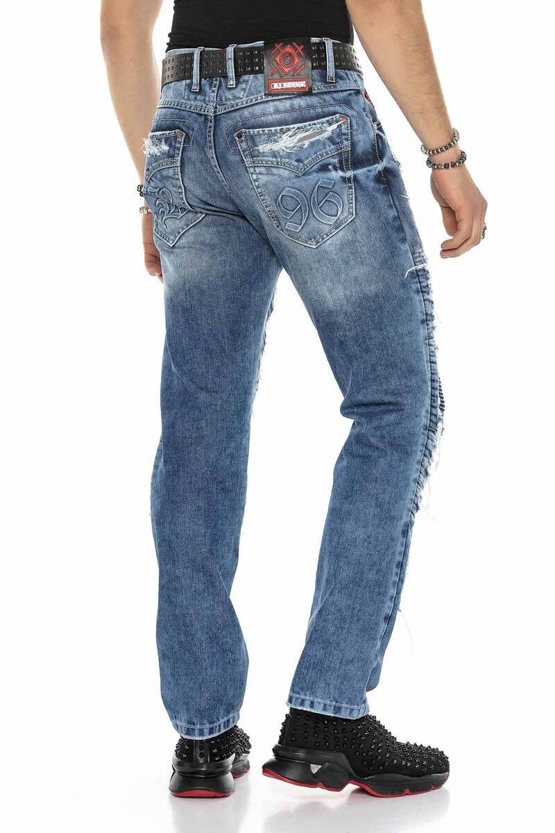 CD602 men's comfortable jeans in a striking crack design