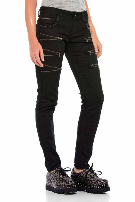 WD373 Femmes Slim-Fit Jeans avec des détails frappants en ajustement maigre