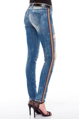 WD369 women Slim-Fit jeans in a fashionable slim-fit cut