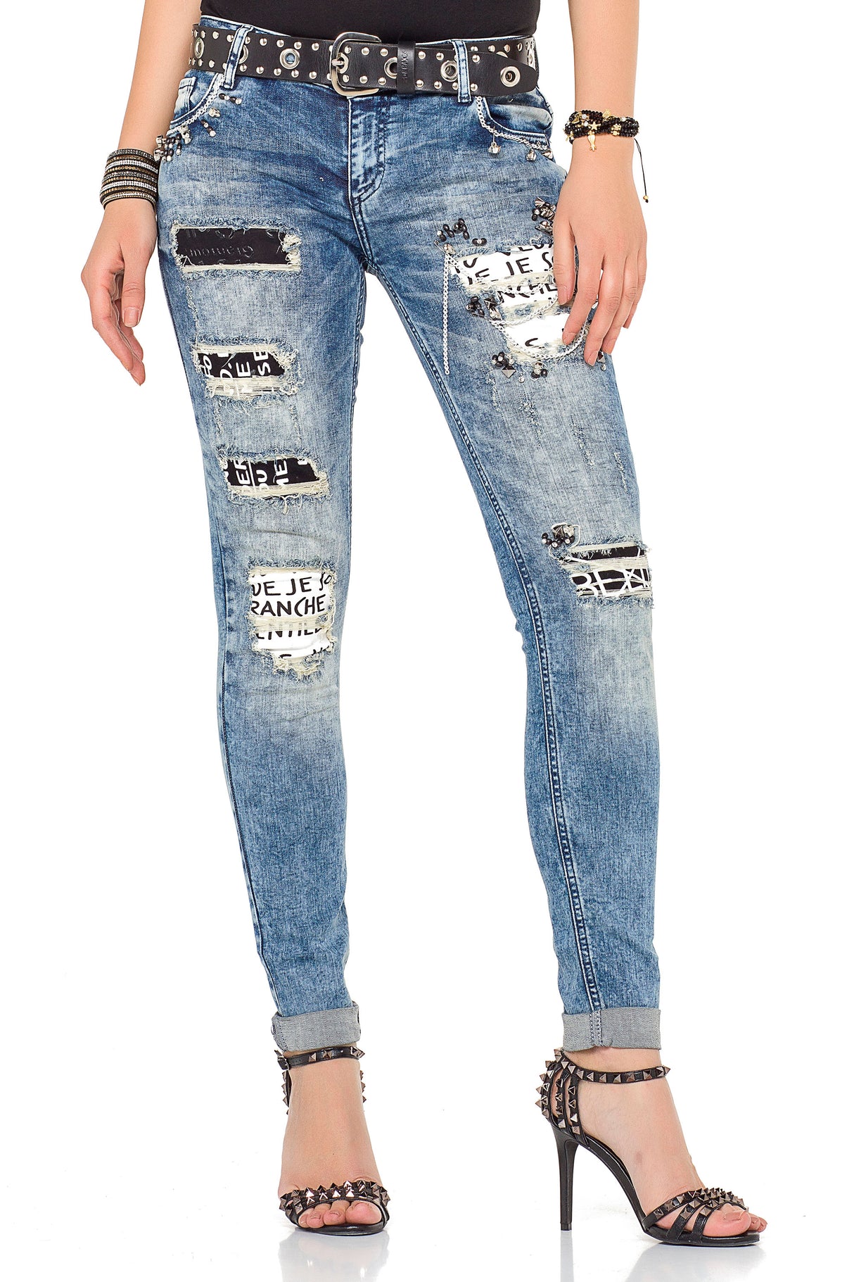 WD339 Jeans slim-fit con parches para mujer