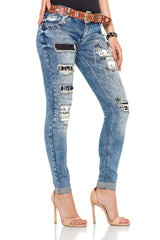 WD339 Women Slim-Fit Jeans in the stylish patched-up look